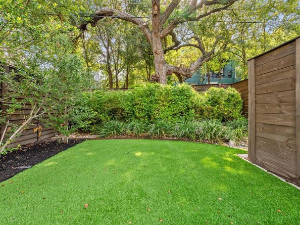 1411 Cometa ST A, Austin TX 78721
