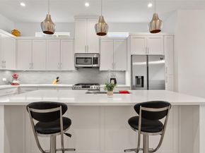1411 Cometa ST A, Austin TX 78721