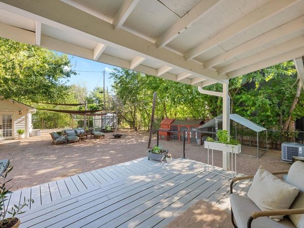 302 Genard ST, Austin TX 78751