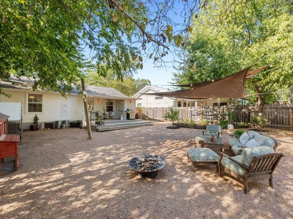 302 Genard ST, Austin TX 78751