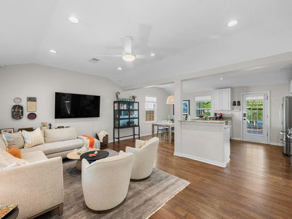 302 Genard ST, Austin TX 78751
