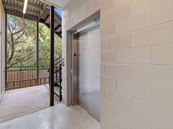 1811 Webberville RD 1209, Austin TX 78721