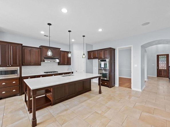 3583 Alexandrite WAY, Round Rock TX 78681