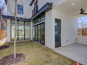 2618 E 4th ST, Austin TX 78702