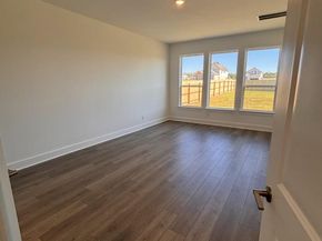 125 Las Posas DR, Liberty Hill TX 78642