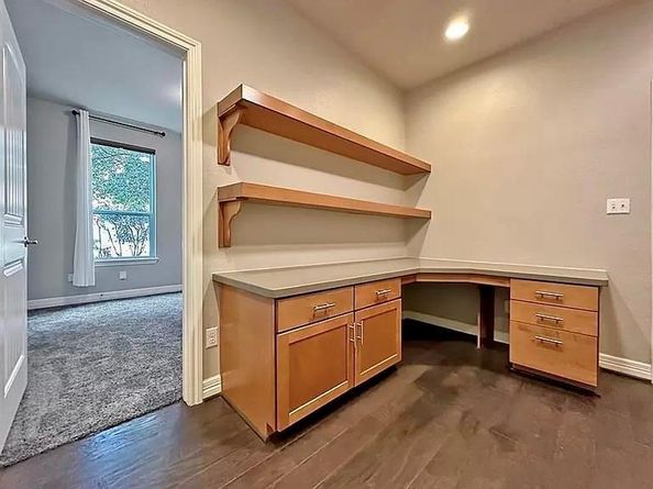 11801 Terraza CIR, Austin TX 78726