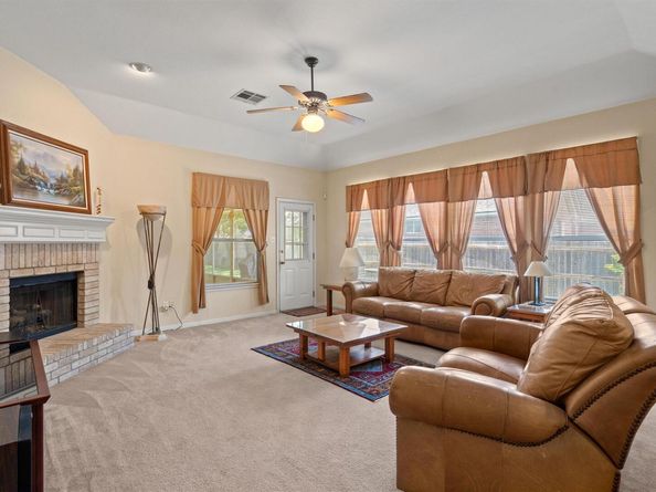 418 Keenland DR, Georgetown TX 78626