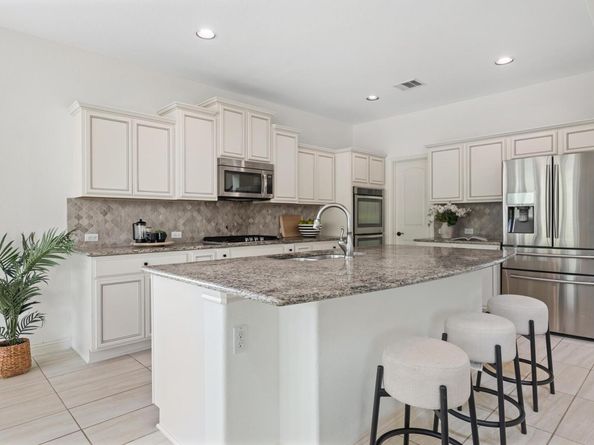 307 Ansley CV, Lakeway TX 78738