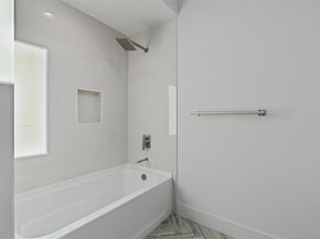 6217 Clovis ST A, Austin TX 78741