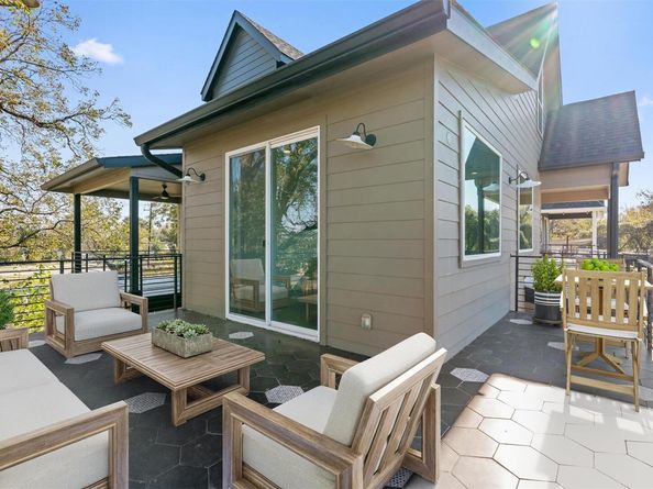 6217 Clovis ST A, Austin TX 78741