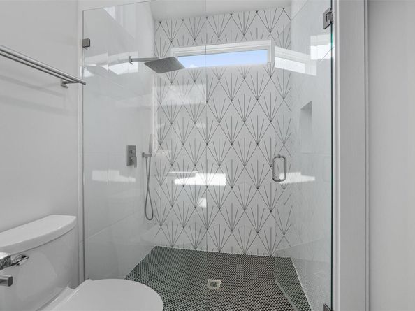 6217 Clovis ST A, Austin TX 78741