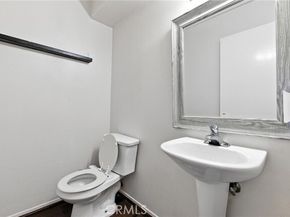 25323 Bayside Place, Harbor City (los Angeles) CA 90710
