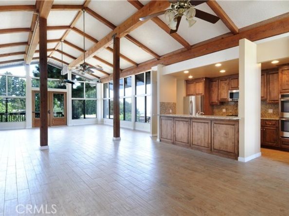 374 S Miraleste Drive 413, San Pedro (los Angeles) CA 90732
