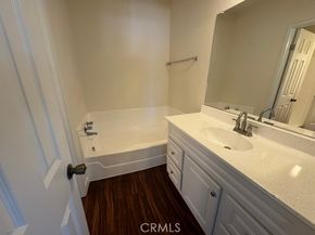 374 S Miraleste Drive 413, San Pedro (los Angeles) CA 90732