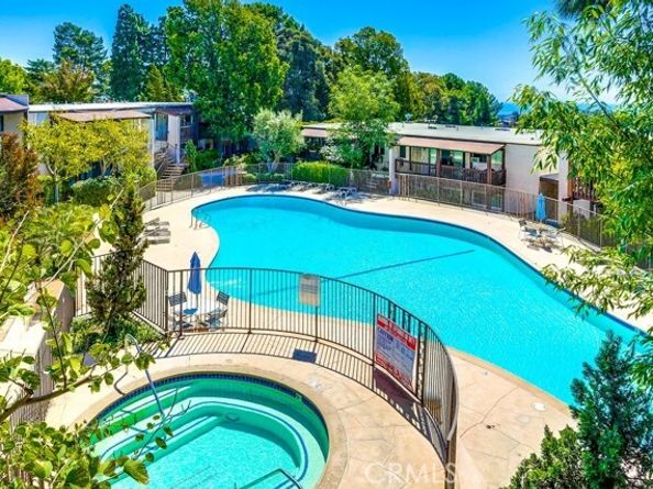 374 S Miraleste Drive 413, San Pedro (los Angeles) CA 90732
