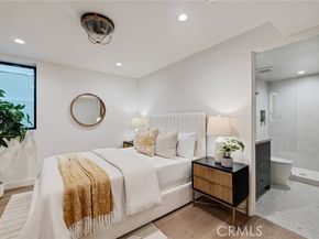 213 Bayview Drive, Manhattan Beach CA 90266