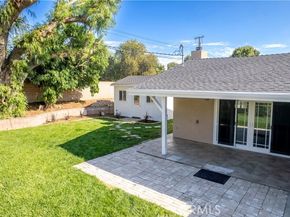 10556 Hillview, Chatsworth (los Angeles) CA 91311