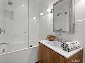 8701 Delgany 205, Playa Del Rey (los Angeles) CA 90293
