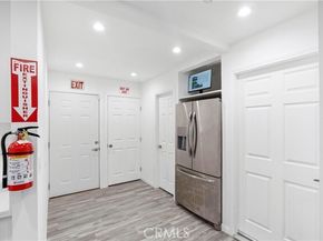 6738 Coldwater Canyon, North Hollywood (los Angeles) CA 91606