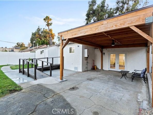 6738 Coldwater Canyon, North Hollywood (los Angeles) CA 91606