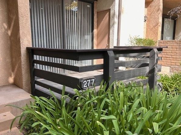 21900 Marylee Street 277, Woodland Hills (los Angeles) CA 91367
