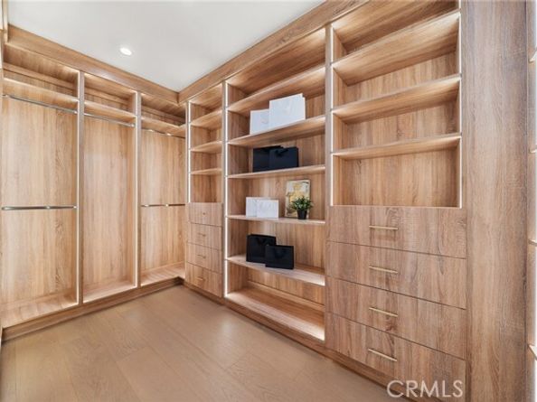 5945 Hesperia Avenue, Encino (los Angeles) CA 91316