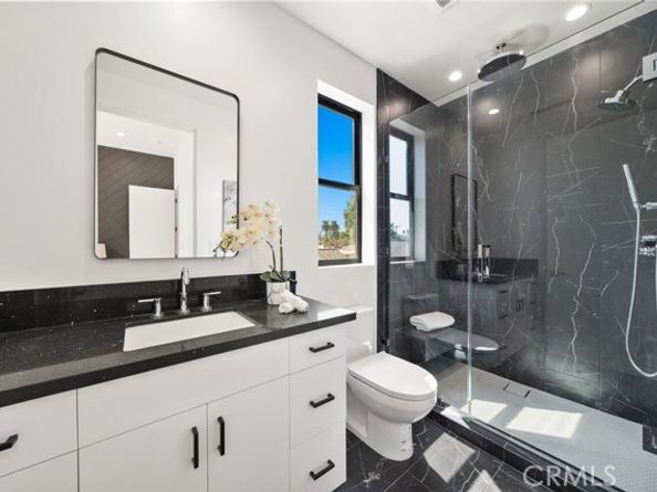 5945 Hesperia Avenue, Encino (los Angeles) CA 91316