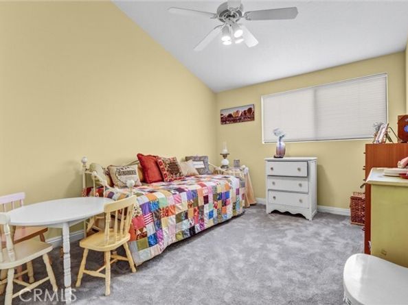 18242 Burbank Boulevard 8, Tarzana (los Angeles) CA 91356