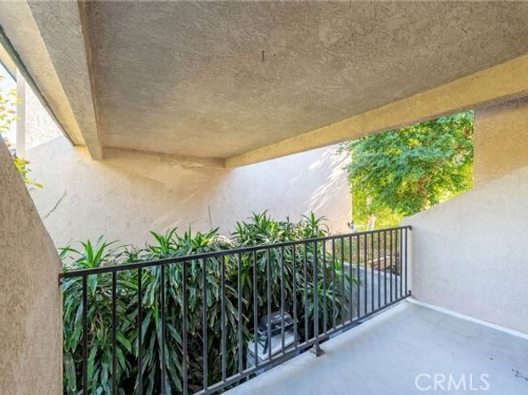 7137 Shoup Avenue 39, West Hills (los Angeles) CA 91307