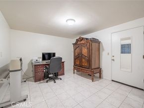 7137 Shoup Avenue 39, West Hills (los Angeles) CA 91307