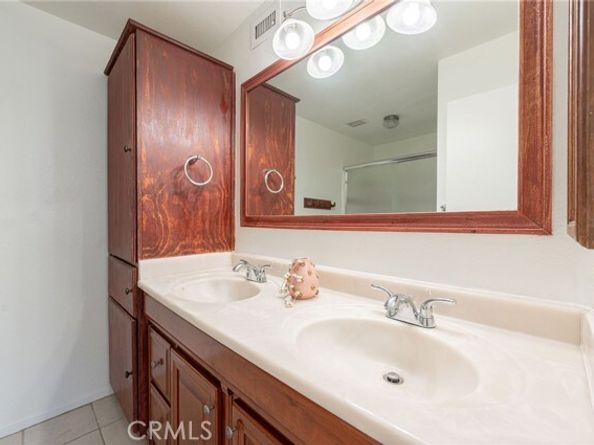 7137 Shoup Avenue 39, West Hills (los Angeles) CA 91307