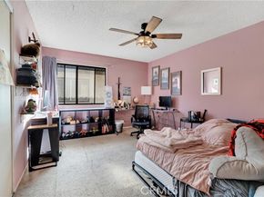 6221 Mammoth Avenue, Los Angeles CA 91401