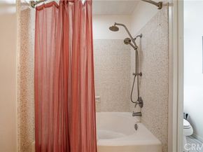 6221 Mammoth Avenue, Los Angeles CA 91401