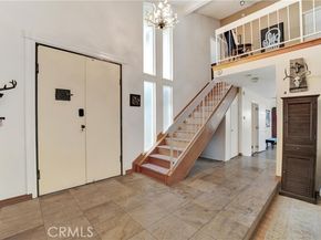 6221 Mammoth Avenue, Los Angeles CA 91401