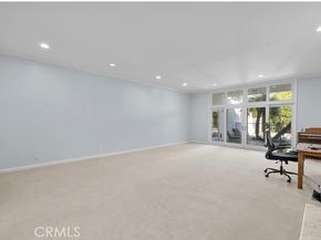 19825 Santa Rita Street, Woodland Hills (los Angeles) CA 91364