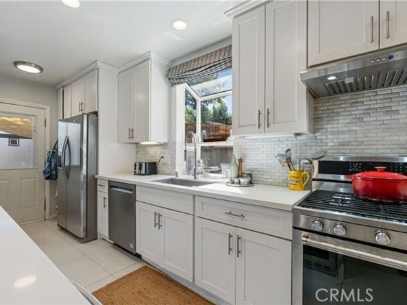 16762 Otsego, Encino (los Angeles) CA 91436