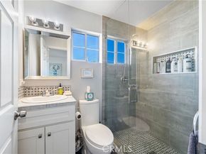 16762 Otsego, Encino (los Angeles) CA 91436