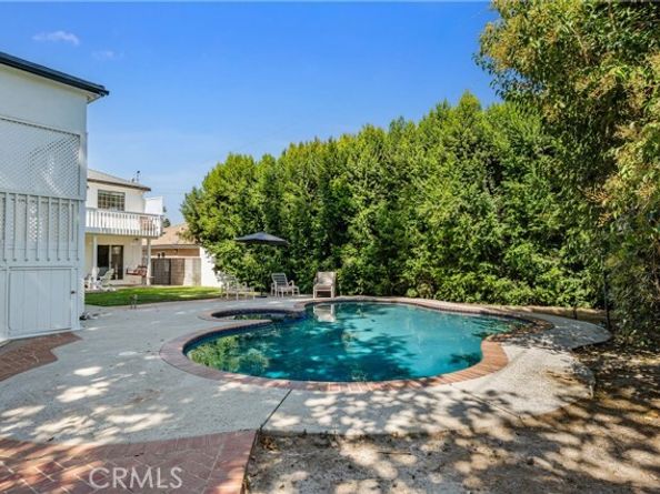 16762 Otsego, Encino (los Angeles) CA 91436