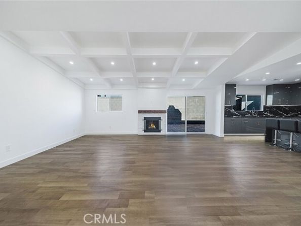 9055 Forbes Avenue, Northridge (los Angeles) CA 91343