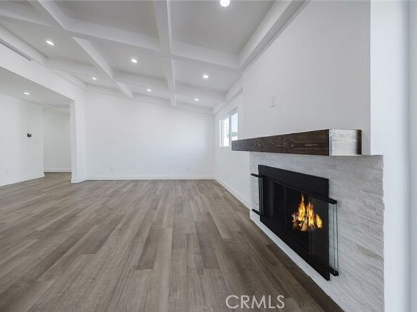 9055 Forbes Avenue, Northridge (los Angeles) CA 91343