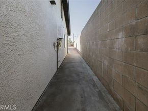 9055 Forbes Avenue, Northridge (los Angeles) CA 91343