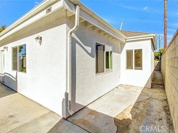7702 Ben Avenue, North Hollywood (los Angeles) CA 91605