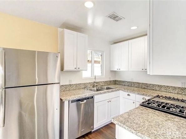 7702 Ben Avenue, North Hollywood (los Angeles) CA 91605
