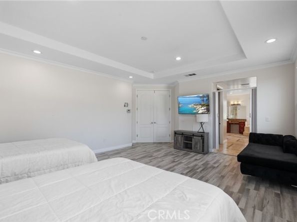 11310 Wentworth Street, Sun Valley (los Angeles) CA 91352