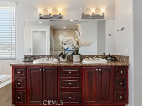 11310 Wentworth Street, Sun Valley (los Angeles) CA 91352