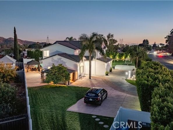 11310 Wentworth Street, Sun Valley (los Angeles) CA 91352