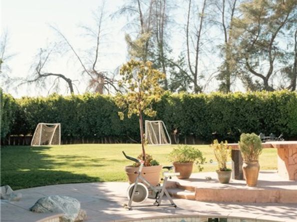 11310 Wentworth Street, Sun Valley (los Angeles) CA 91352