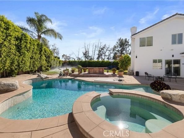 11310 Wentworth Street, Sun Valley (los Angeles) CA 91352