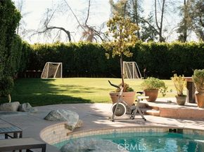 11310 Wentworth Street, Sun Valley (los Angeles) CA 91352