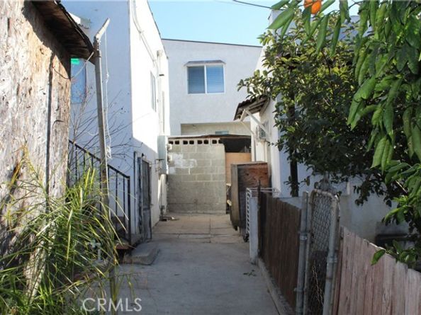 600 S Avenue 60, Los Angeles CA 90042
